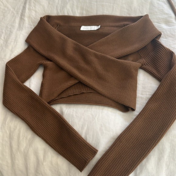 Jonathan Simkhai 2 piece sweater and skirt - Picture 3 of 9